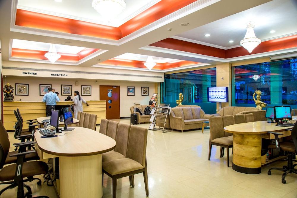 Hotel Tip Top Plaza Thane Exterior photo