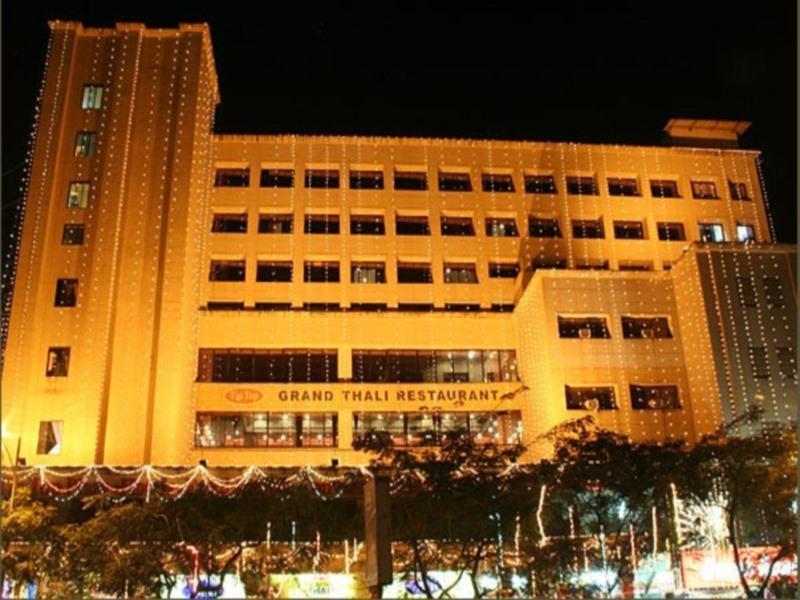 Hotel Tip Top Plaza Thane Exterior photo