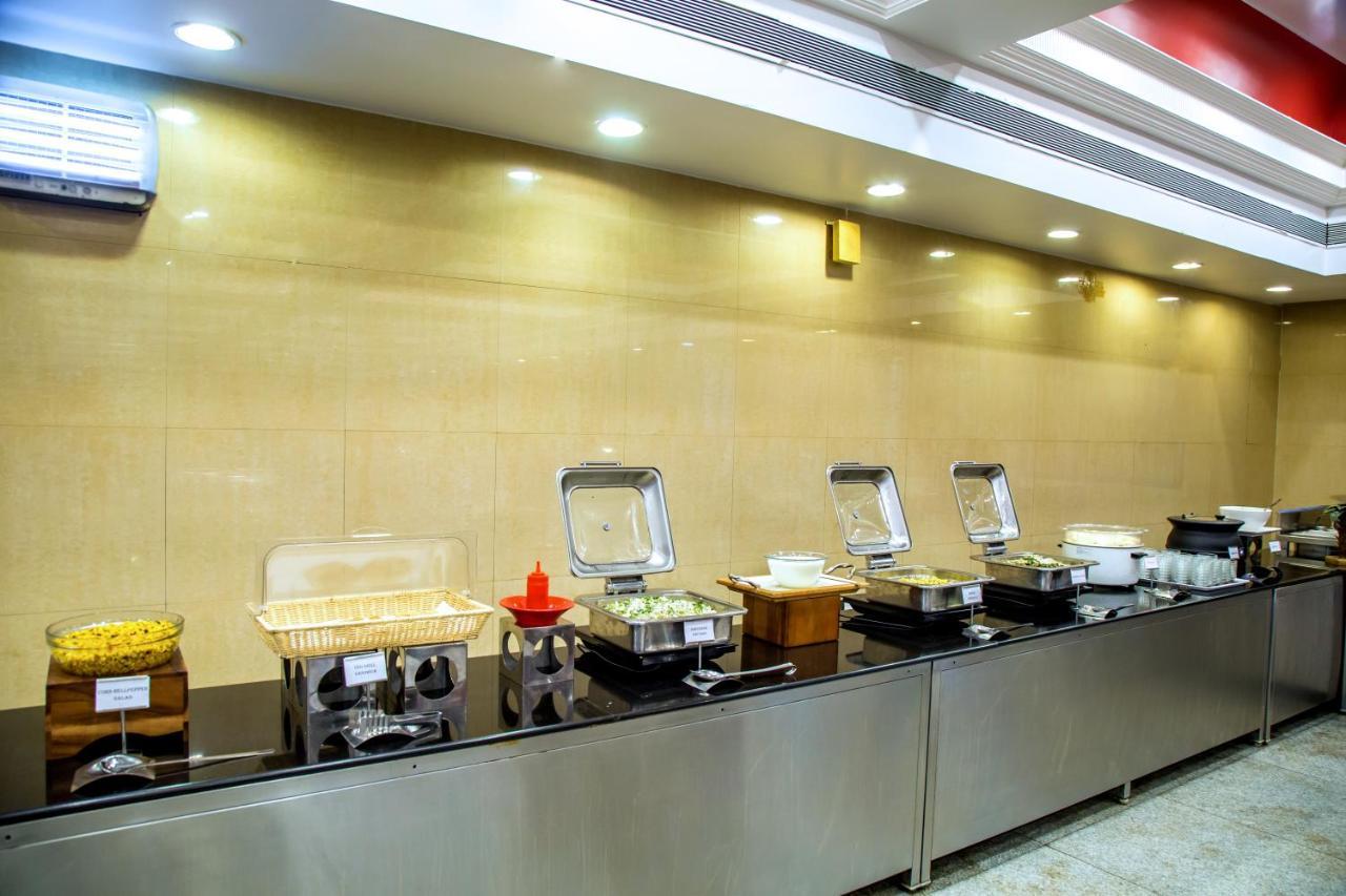 Hotel Tip Top Plaza Thane Exterior photo